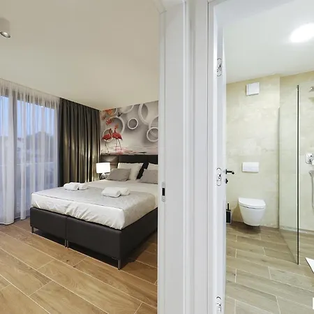 Villa Beautiful In Kraj, Pasman Island With Outdoor Swimming Pool, Wifi And 3 Bedrooms *