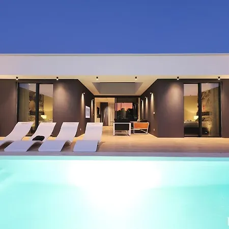 Beautiful In Kraj, Pasman Island With Outdoor Swimming Pool, Wifi And 3 Bedrooms Villa
