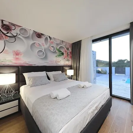Beautiful In Kraj, Pasman Island With Outdoor Swimming Pool, Wifi And 3 Bedrooms Villa